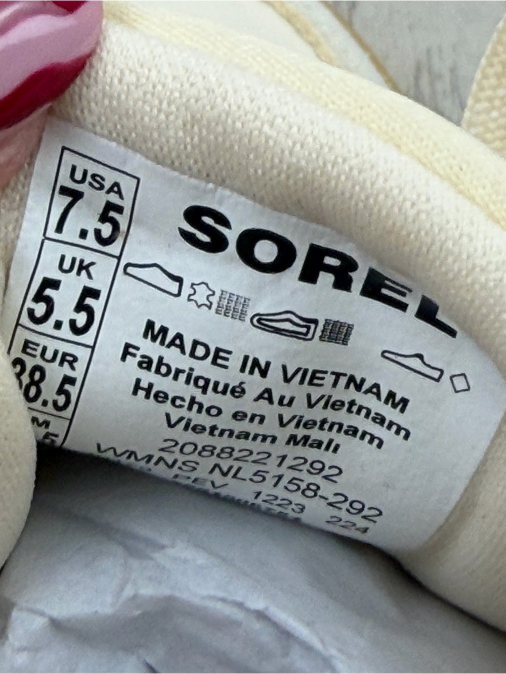 Sorel Women's Out N About IV Low Women's Waterproof Sneaker 7.5 Honey White $100 - Picture 5 of 8